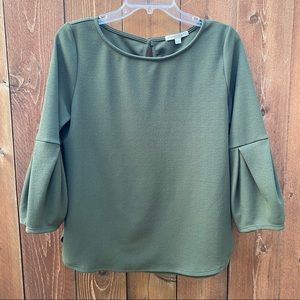 Textured Green Envelope balloon sleeve blouse